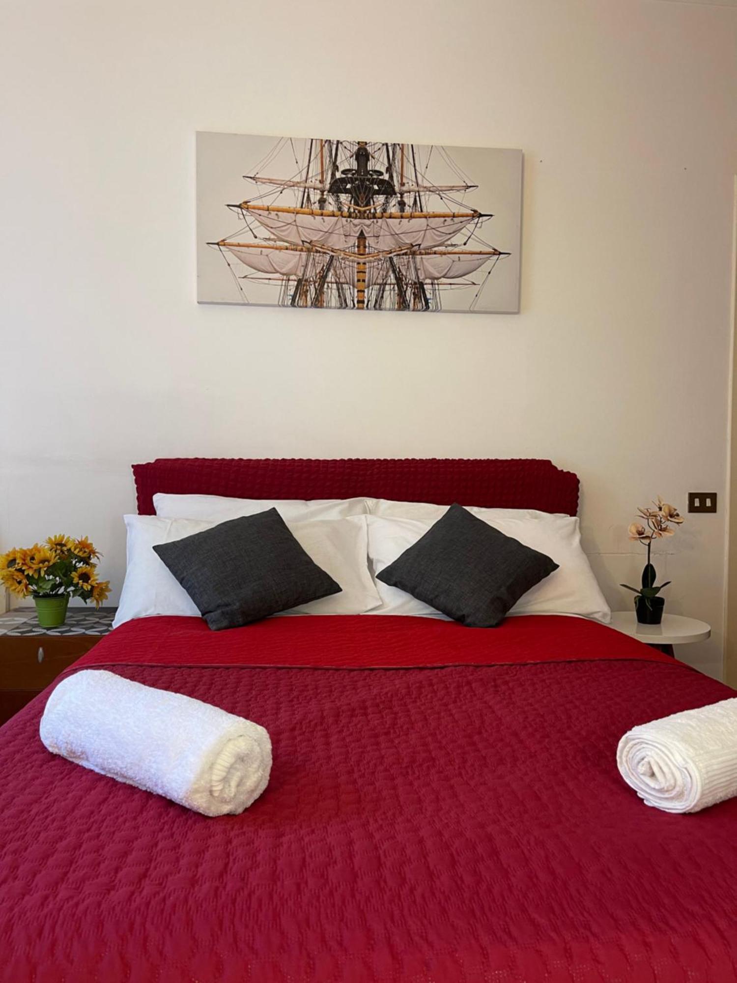 Holiday Colosseum Rome Bed and Breakfast Εξωτερικό φωτογραφία
